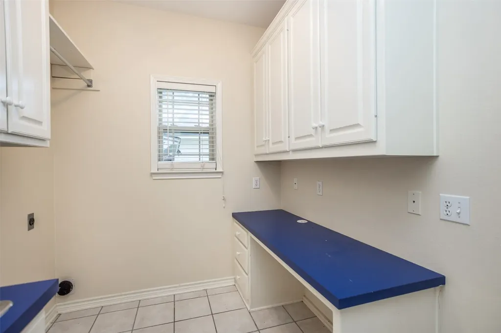226 Gordon Street Gainesville TX 76240