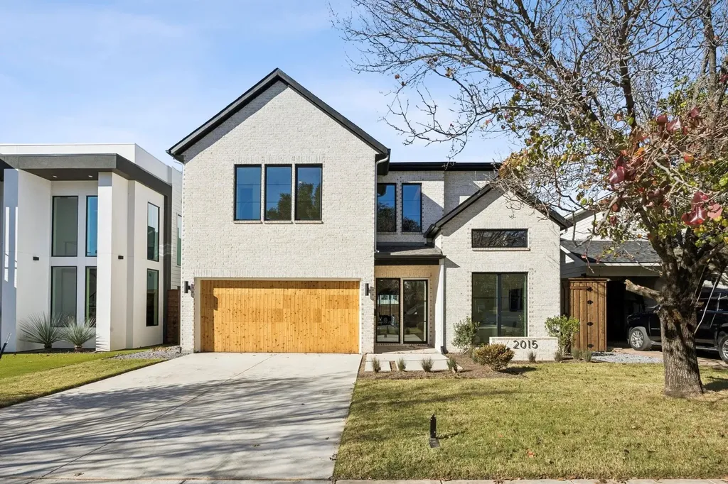 2015 Euclid Avenue Dallas TX 75206