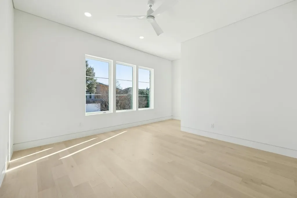 2015 Euclid Avenue Dallas TX 75206