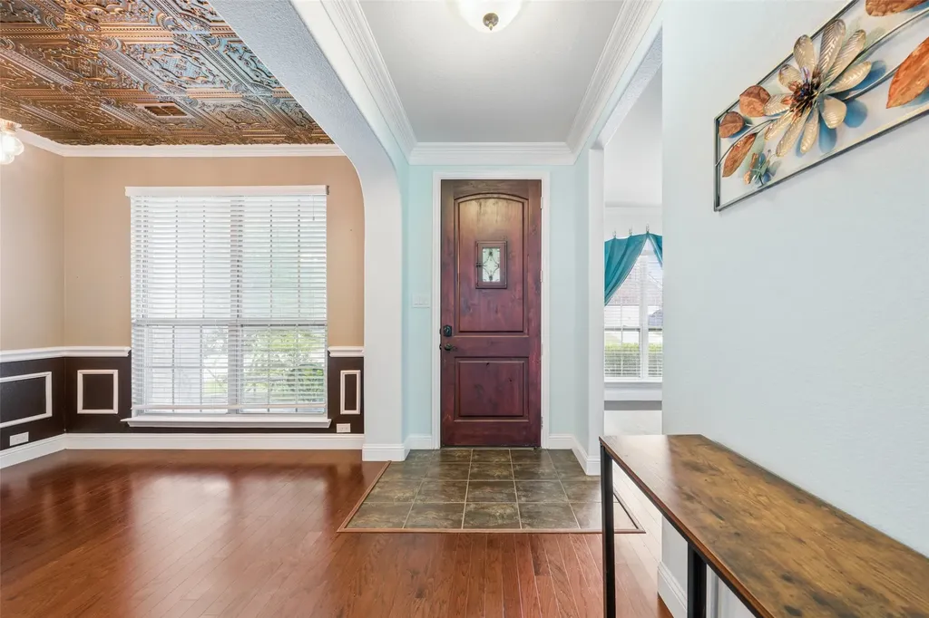 1374 Sandhurst Drive Roanoke TX 76262