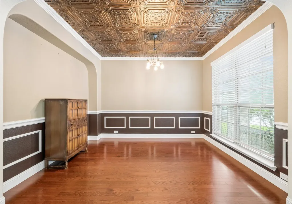 1374 Sandhurst Drive Roanoke TX 76262
