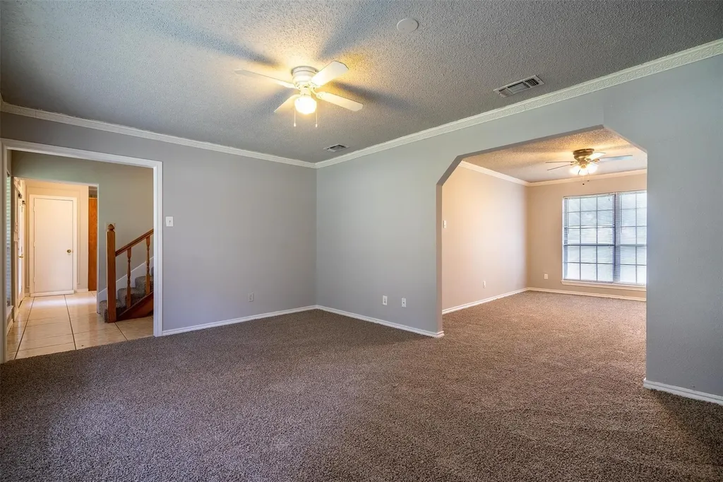 4212 Village Green Drive Irving TX 75038