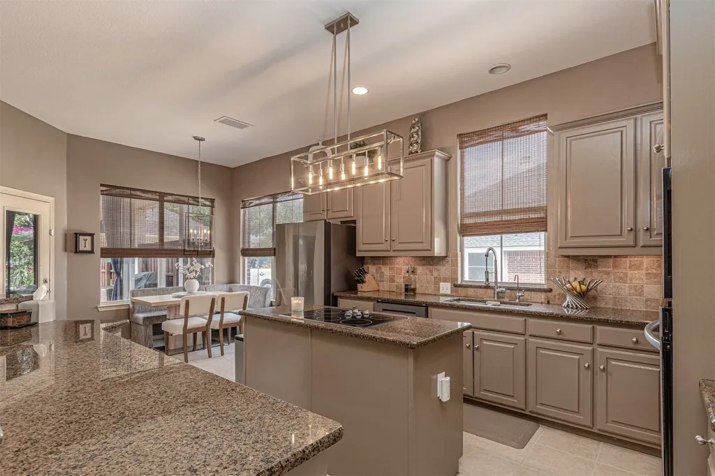 1187 Skylar Drive Rockwall TX 75032