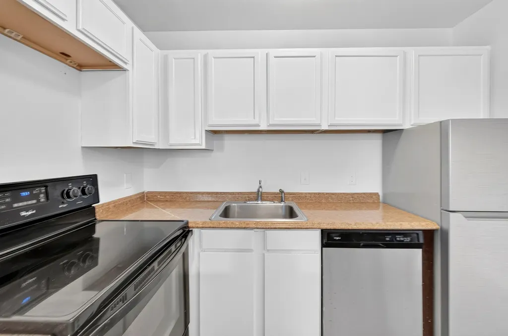 9829 Walnut Street Dallas TX 75243