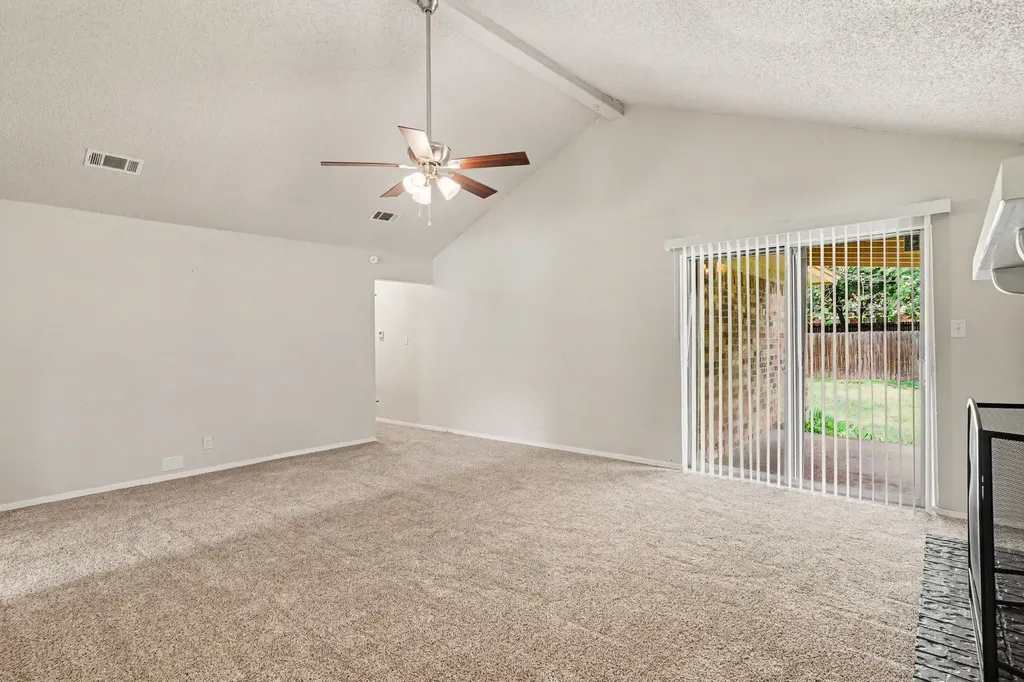 1405 Trammell Drive Benbrook TX 76126