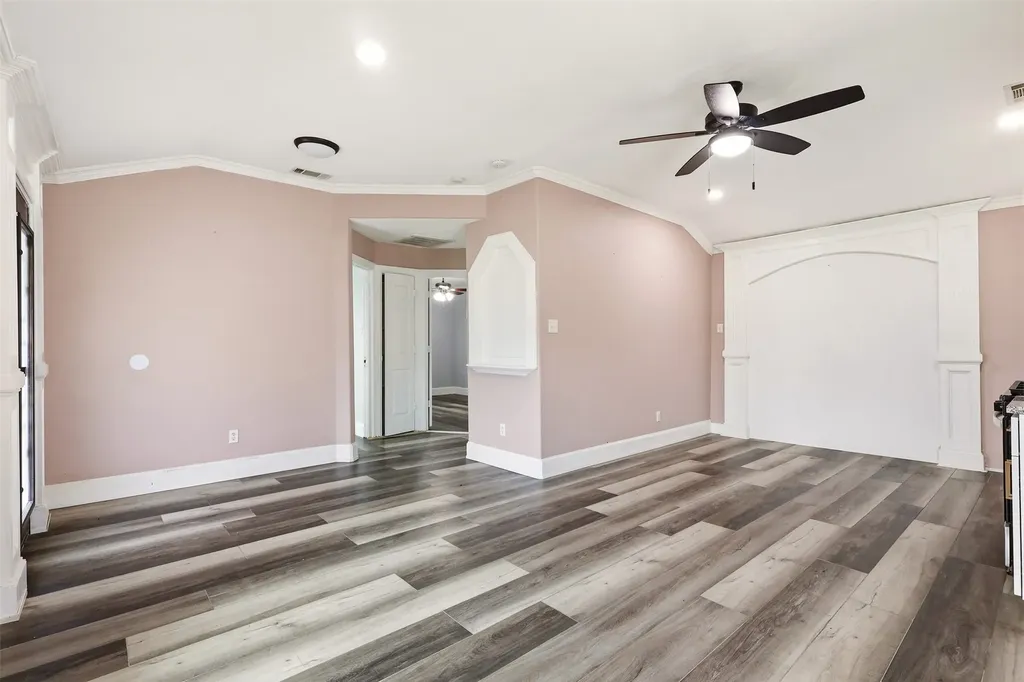 3129 New Haven Street Irving TX 75062