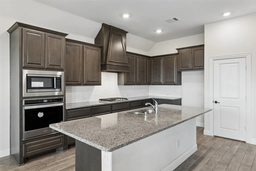 2513 Loudon Street W Rockwall TX 75032