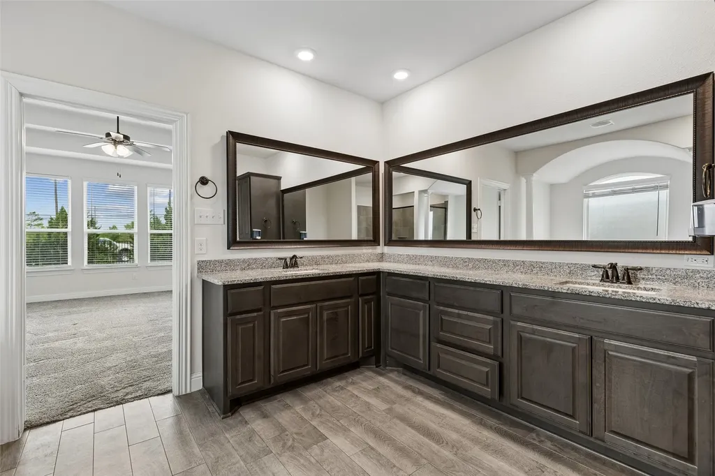 2513 Loudon Street W Rockwall TX 75032