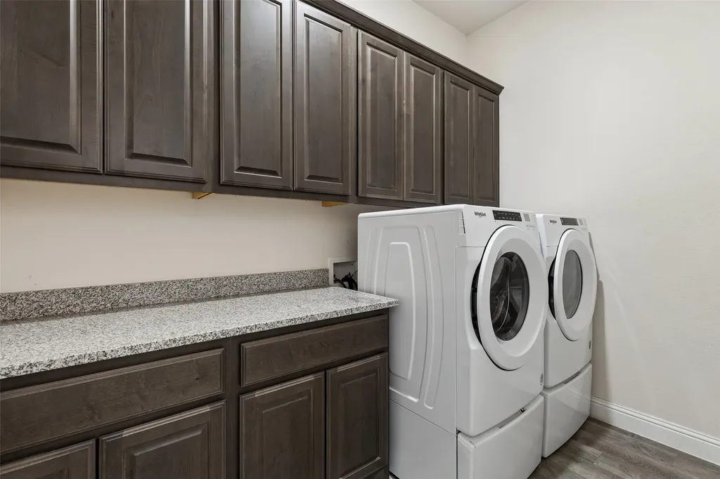 2513 Loudon Street W Rockwall TX 75032