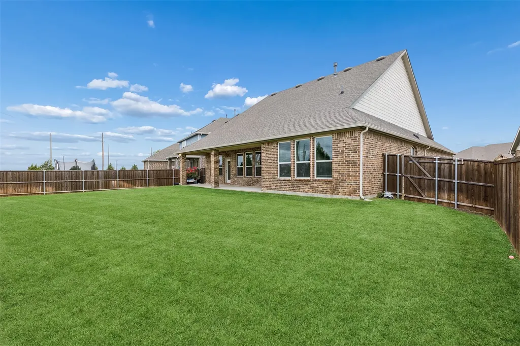 2513 Loudon Street W Rockwall TX 75032