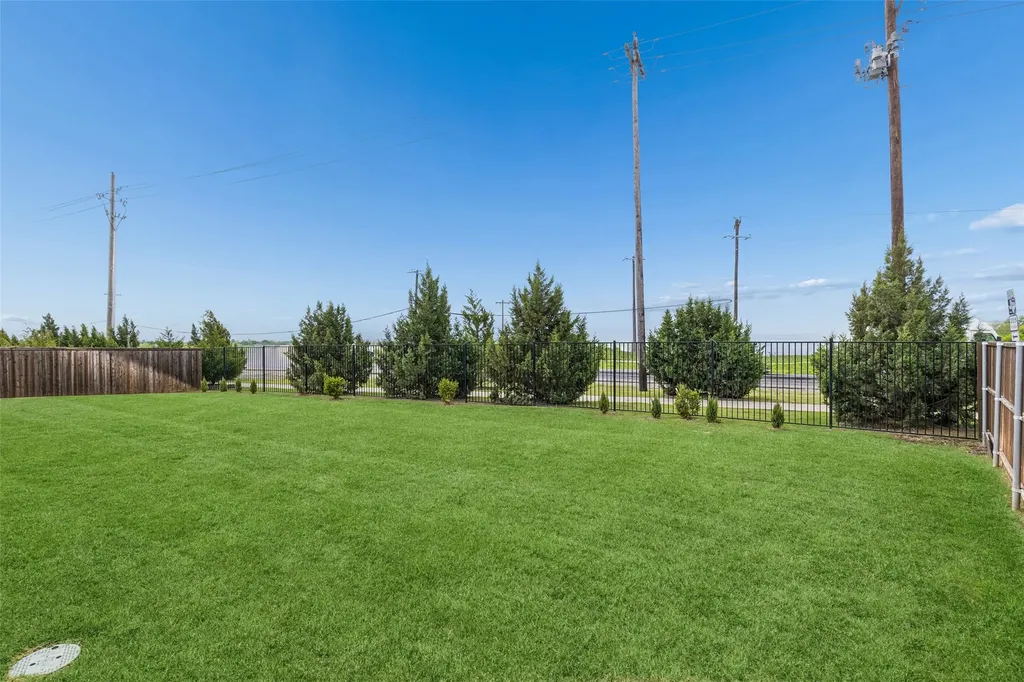 2513 Loudon Street W Rockwall TX 75032