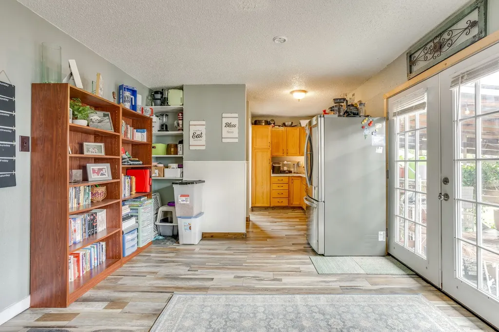 203 E Henderson Street Itasca TX 76055