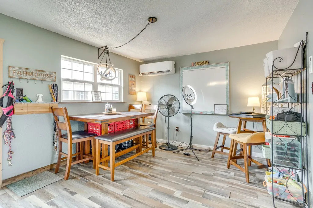 203 E Henderson Street Itasca TX 76055