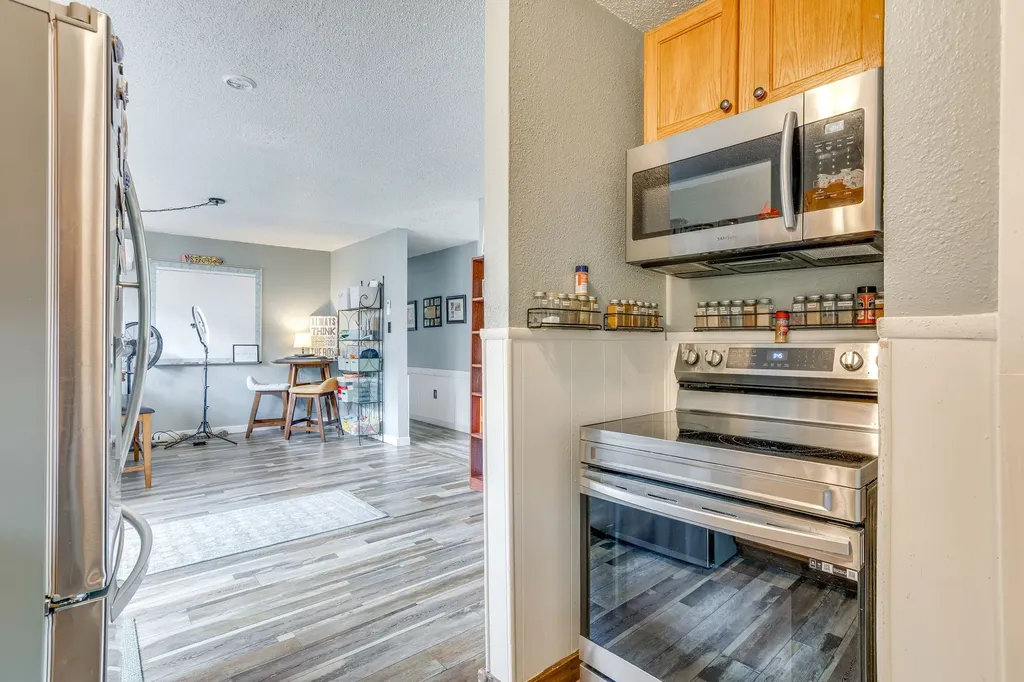 203 E Henderson Street Itasca TX 76055