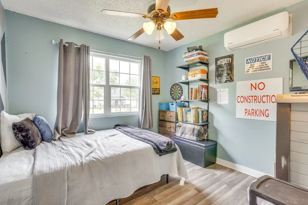 203 E Henderson Street Itasca TX 76055