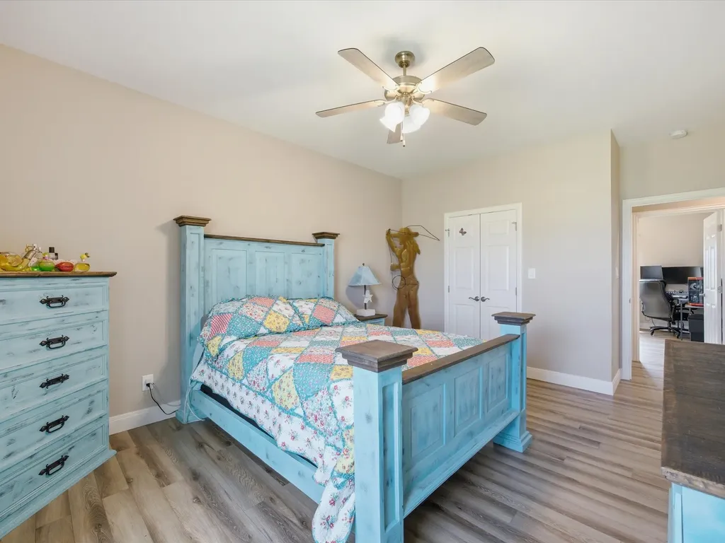 1032 Justin Drive Springtown TX 76082