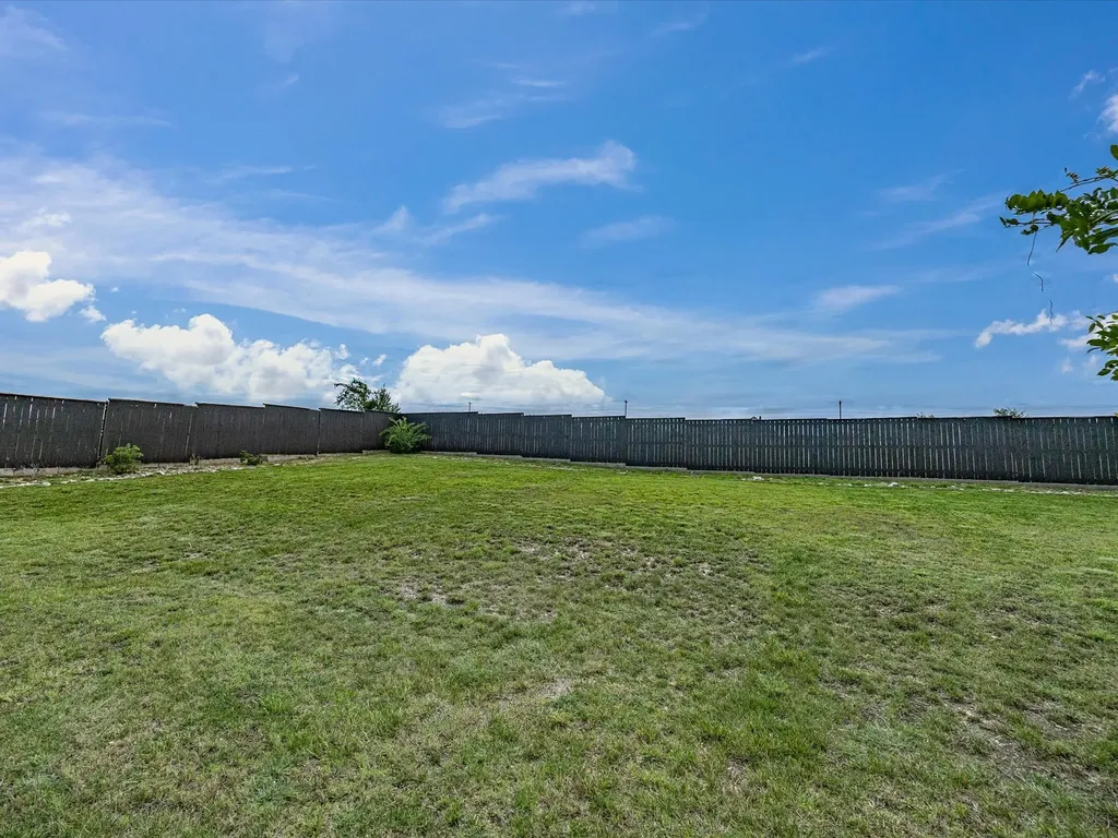 1032 Justin Drive Springtown TX 76082
