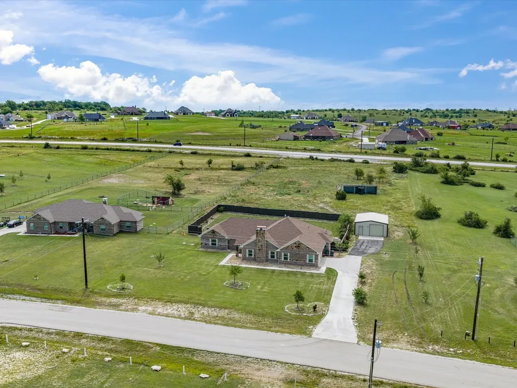 1032 Justin Drive Springtown TX 76082