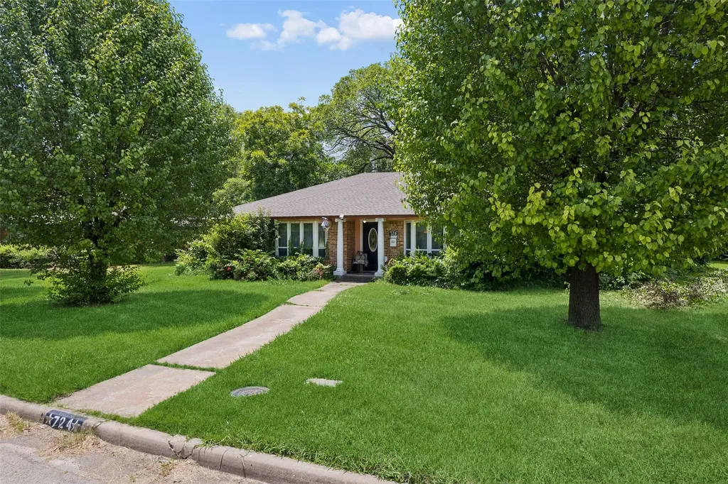 724 W Five Mile Parkway Dallas TX 75224