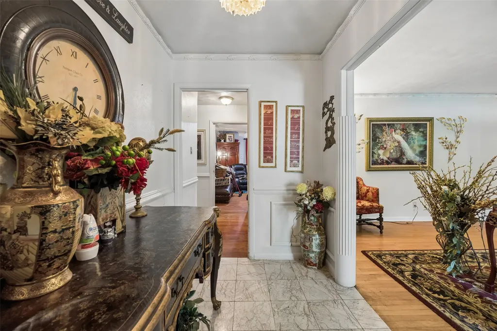 724 W Five Mile Parkway Dallas TX 75224