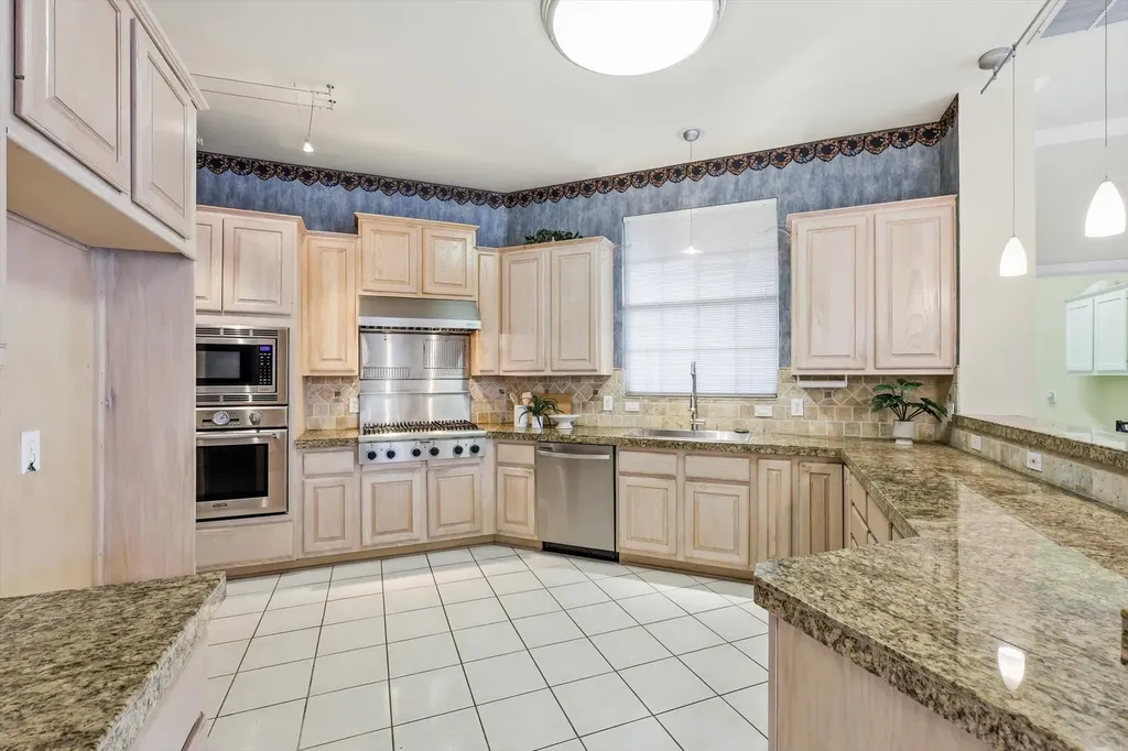 514 Beverly Drive Coppell TX 75019