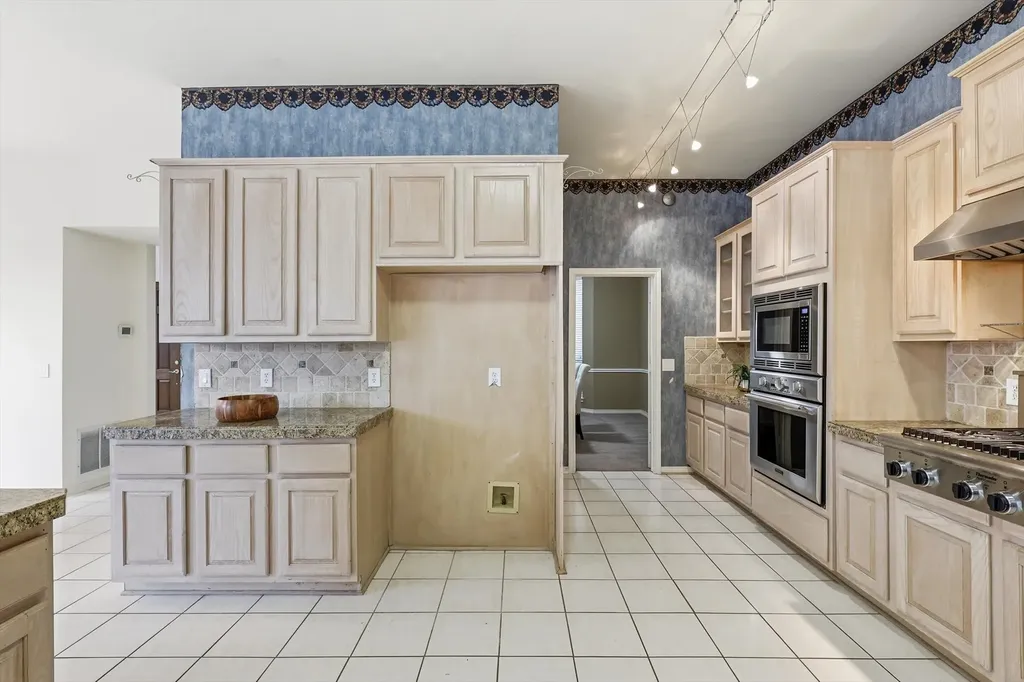 514 Beverly Drive Coppell TX 75019