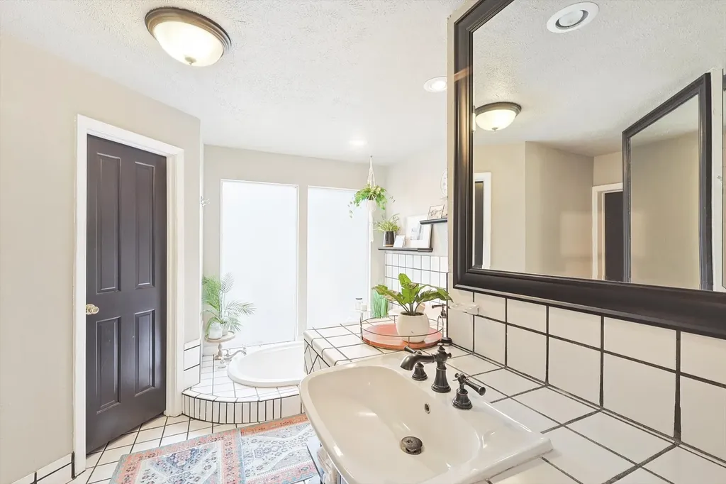 104 Highland Lake Drive Highland Village TX 75077