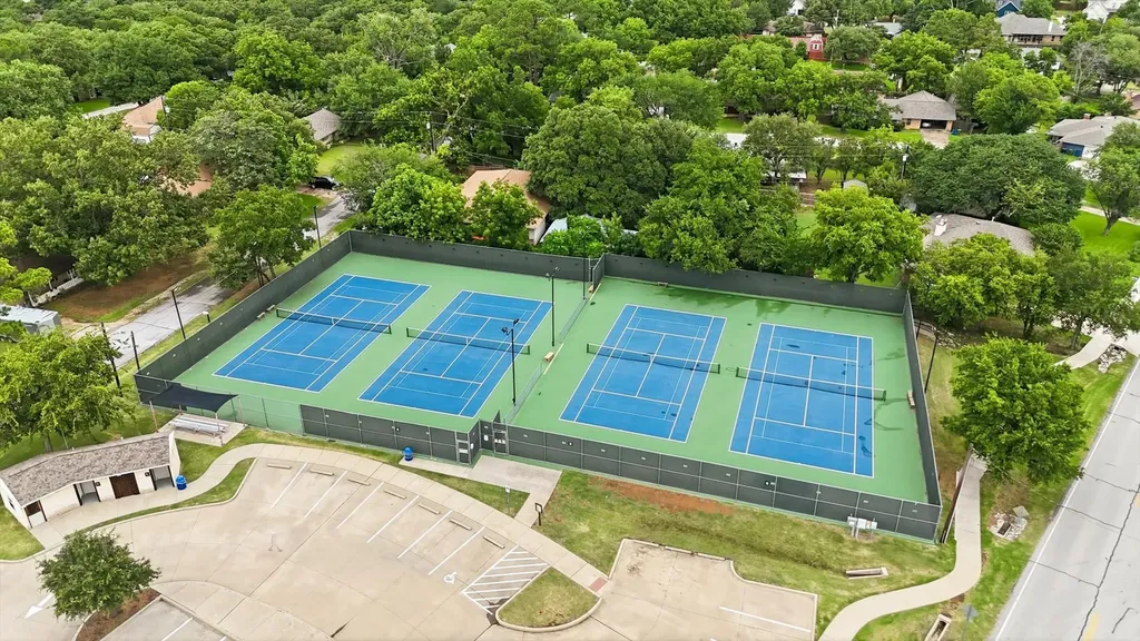 104 Highland Lake Drive Highland Village TX 75077