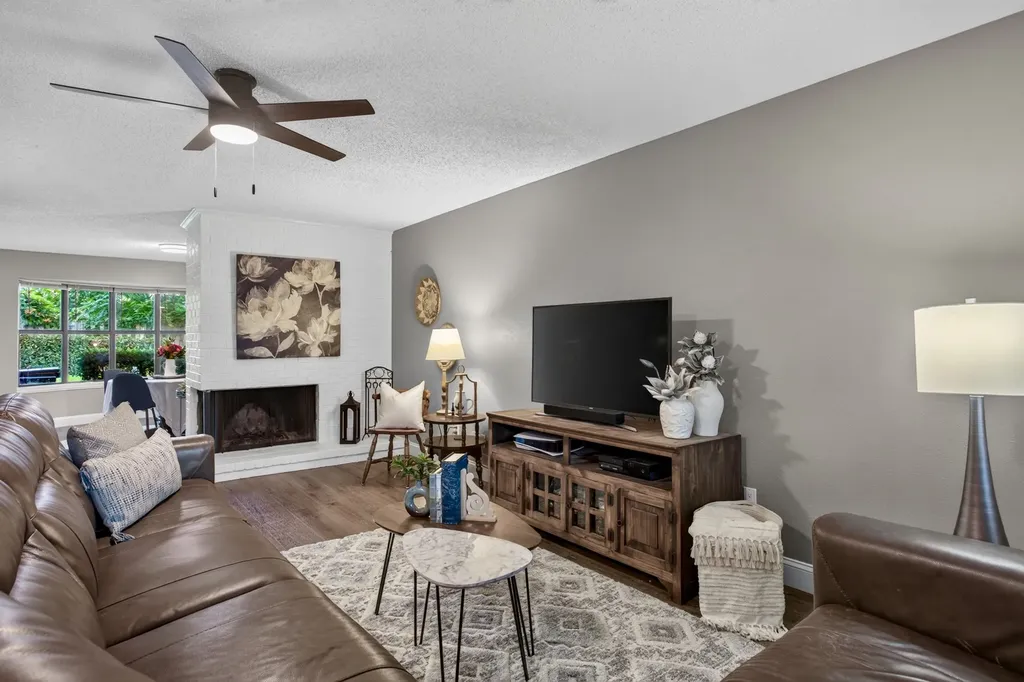 3108 Woodbridge Drive Bedford TX 76021