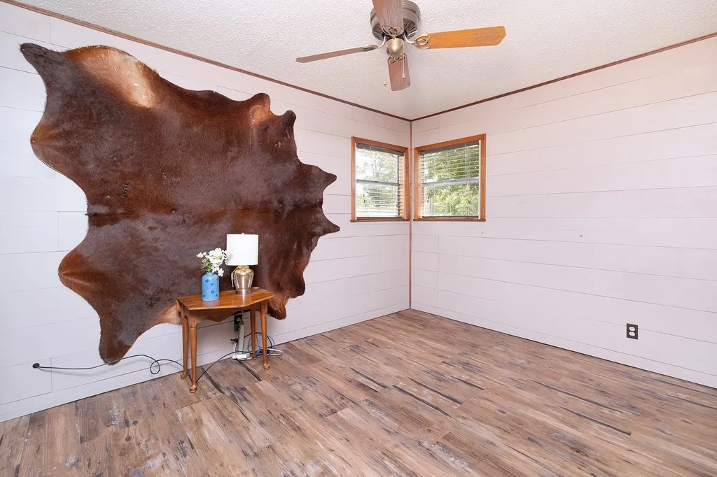 207 Center Brady TX 76825