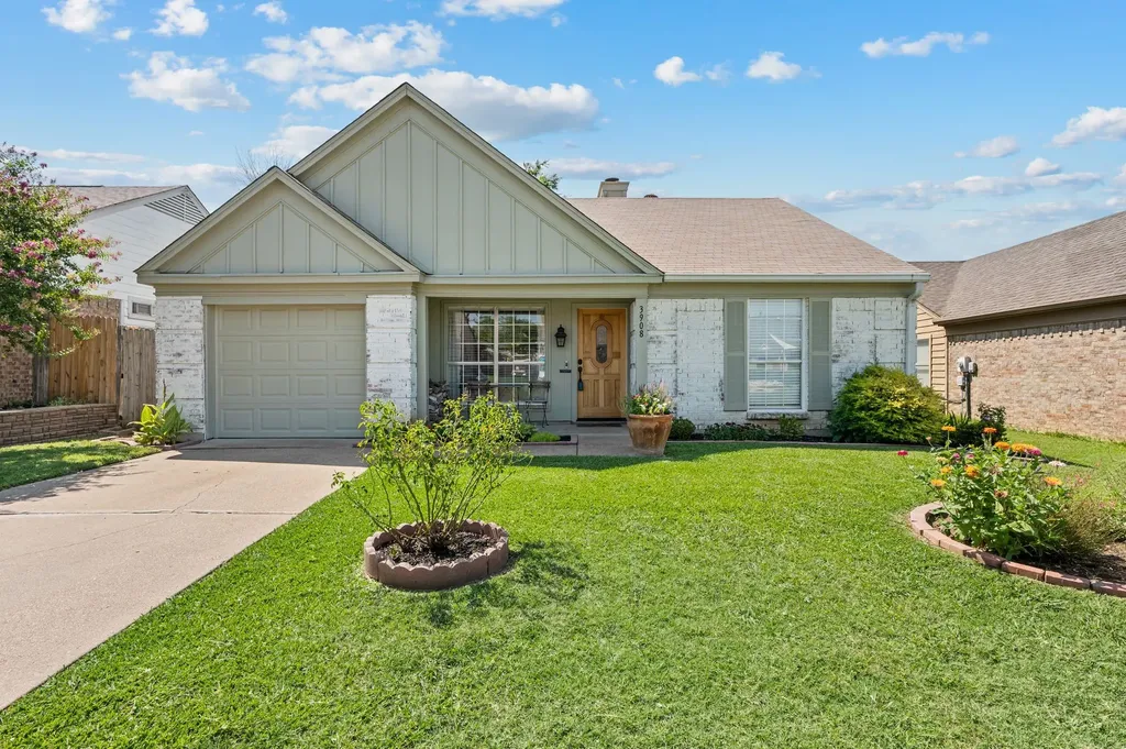 3908 River Birch Road Fort Worth TX 76137