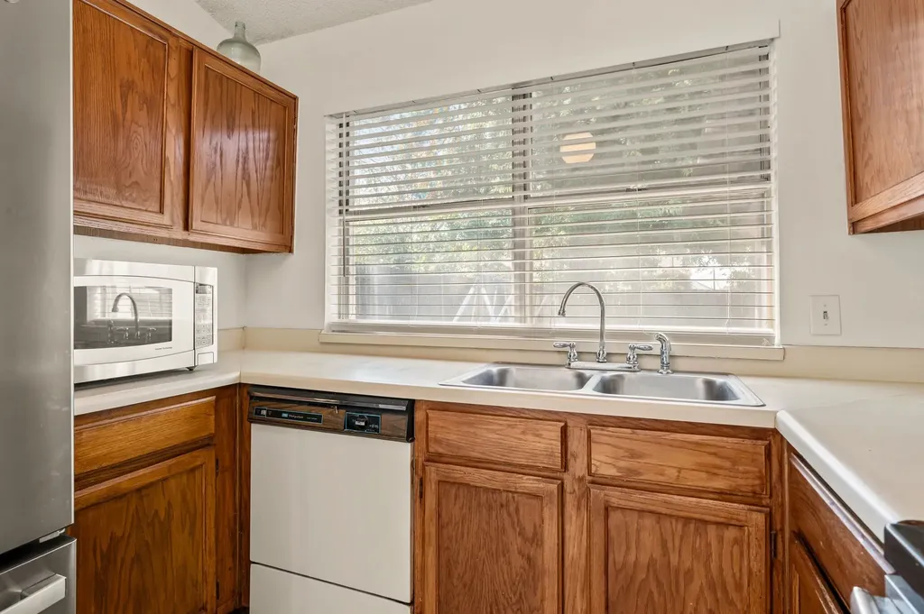 3908 River Birch Road Fort Worth TX 76137