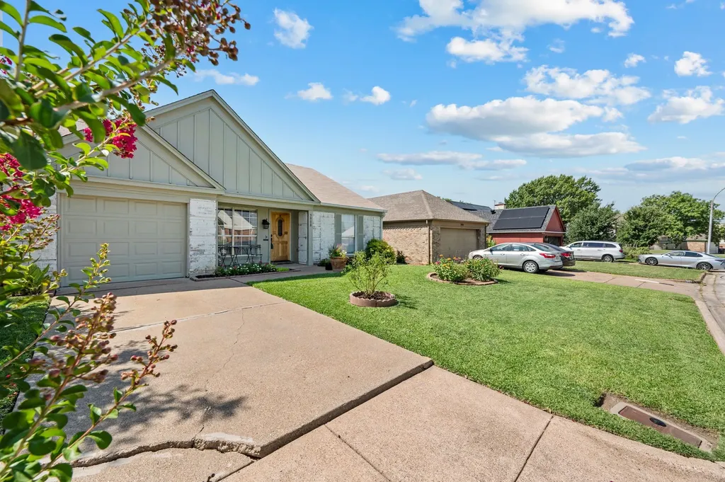 3908 River Birch Road Fort Worth TX 76137