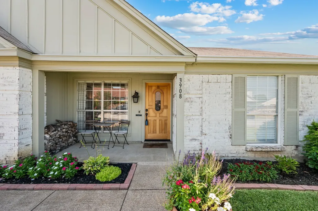 3908 River Birch Road Fort Worth TX 76137