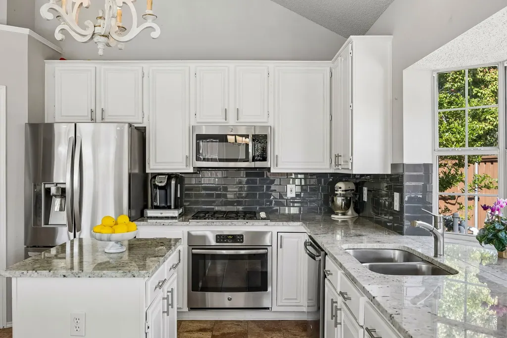 920 Mustang Drive Allen TX 75002