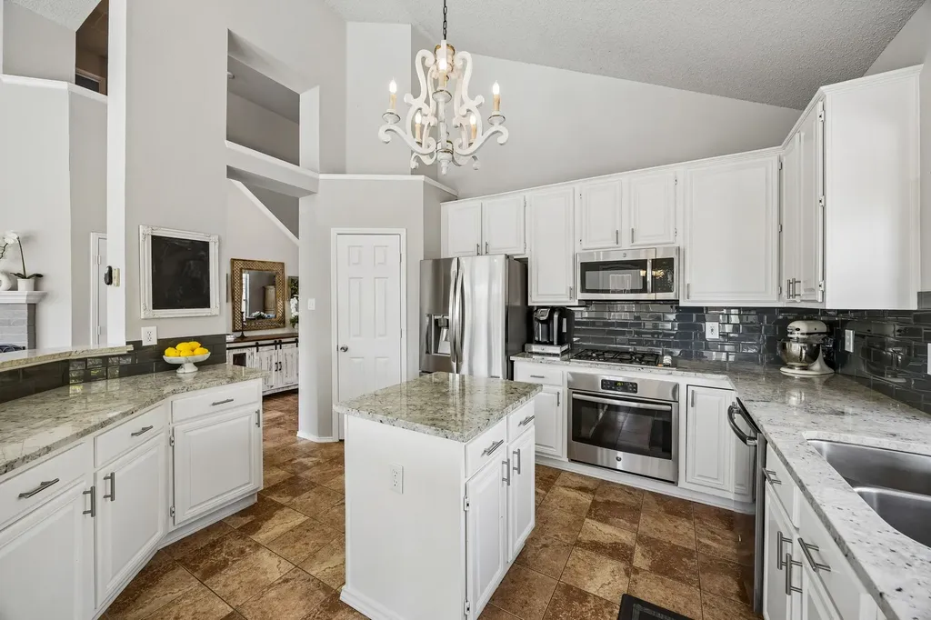 920 Mustang Drive Allen TX 75002
