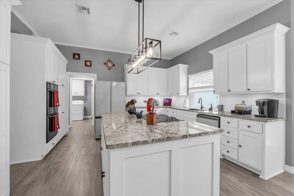 14035 Horseshoe Circle Woodway TX 76712