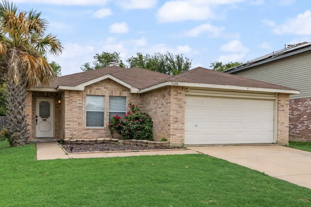 5600 Wiltshire Drive Fort Worth TX 76135