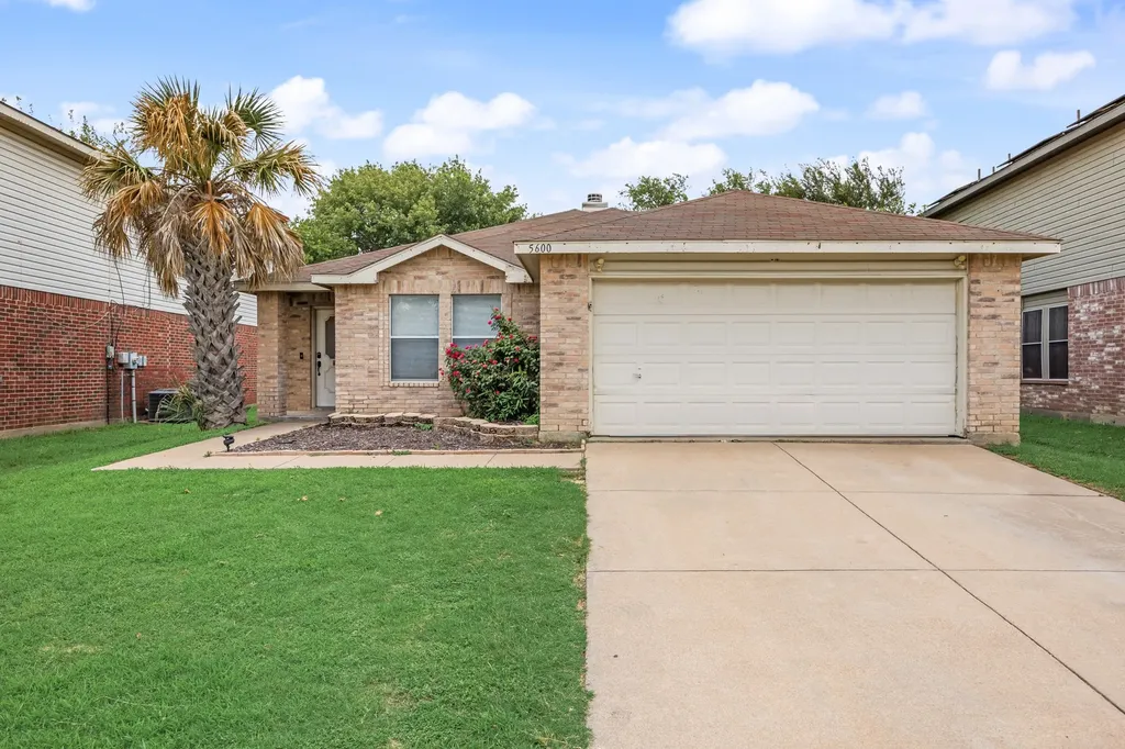 5600 Wiltshire Drive Fort Worth TX 76135