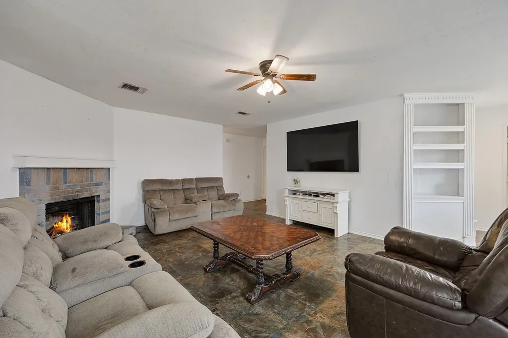 5600 Wiltshire Drive Fort Worth TX 76135