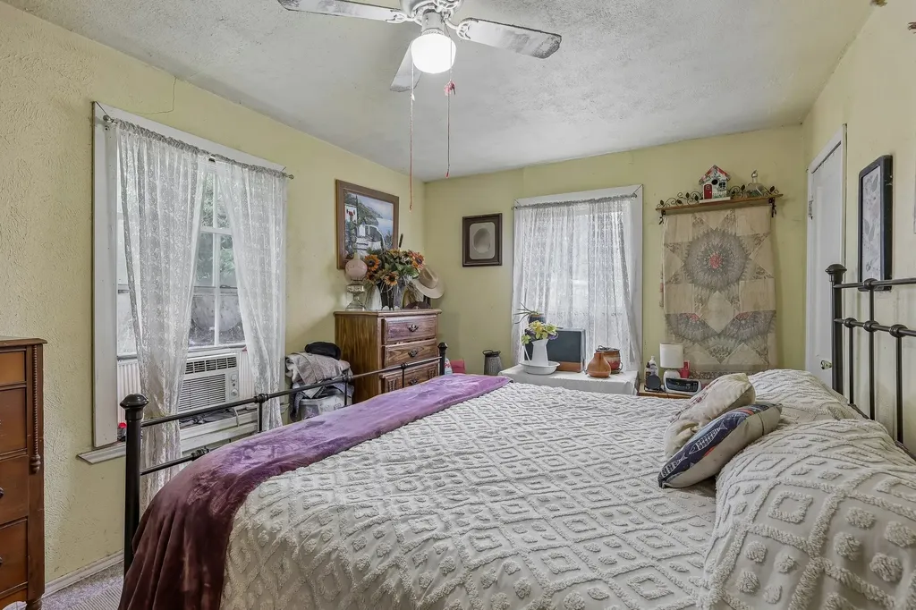 9490 County Road 443 Princeton TX 75407