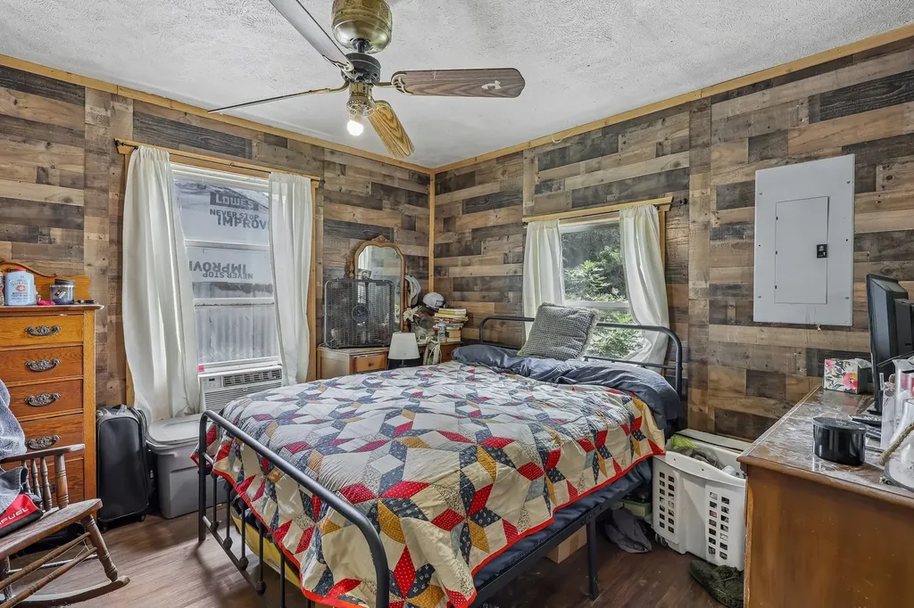 9490 County Road 443 Princeton TX 75407