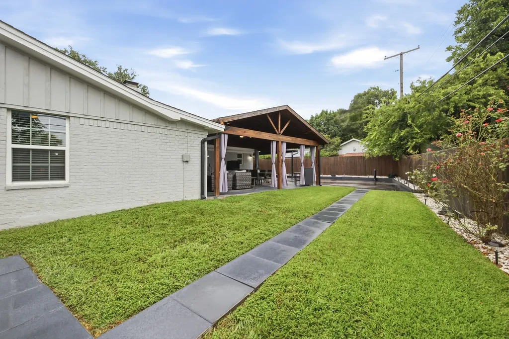 4905 Emerald Lake Drive Fort Worth TX 76103