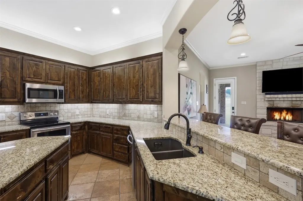 3216 Knob Road Springtown TX 76082