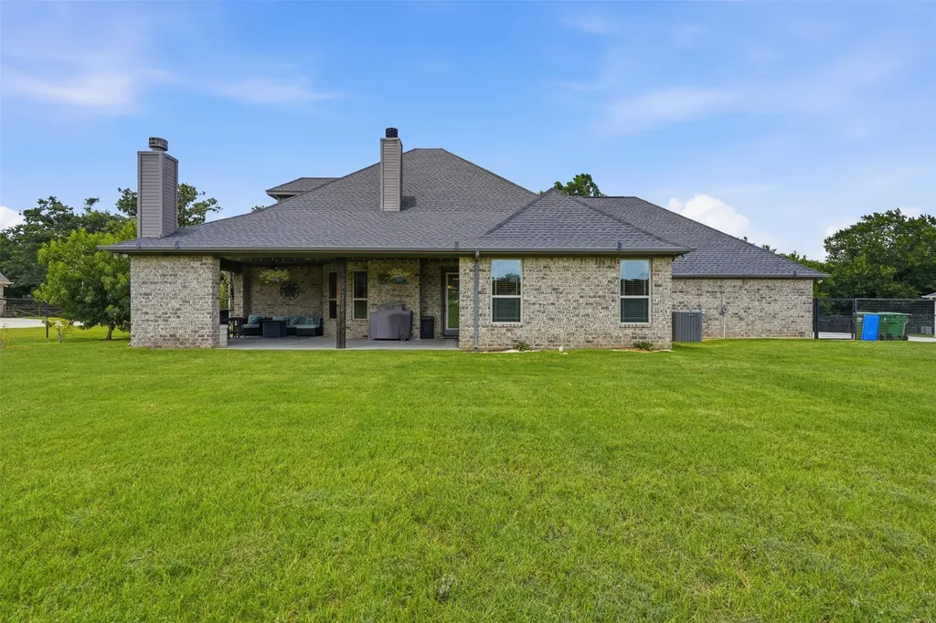 3216 Knob Road Springtown TX 76082