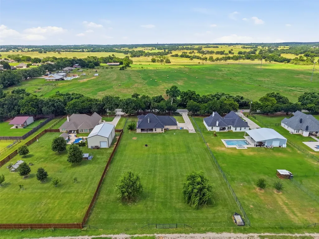 3216 Knob Road Springtown TX 76082