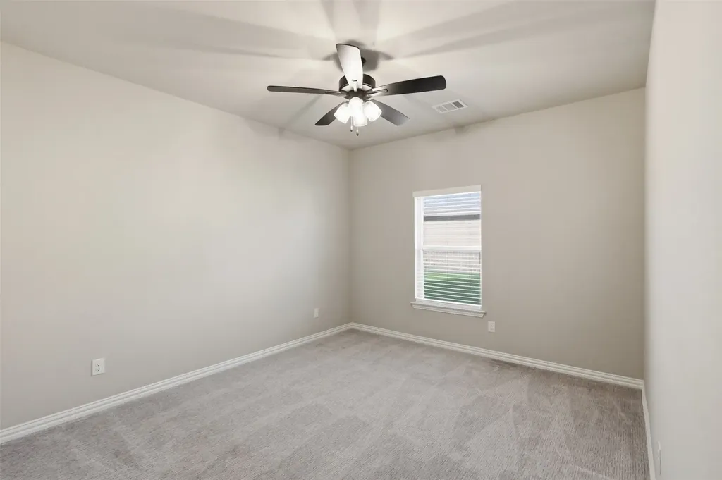 625 Mooney Drive Saginaw TX 76179