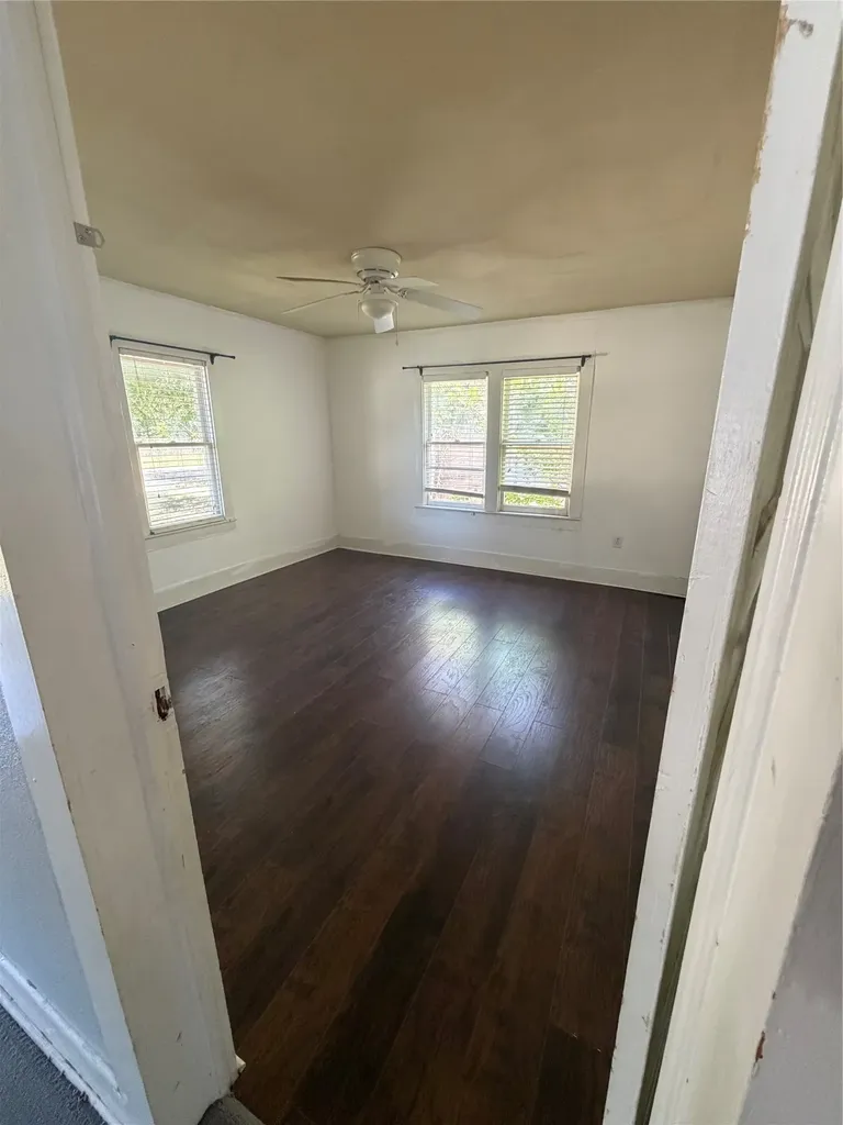 222 Cherry Street Clyde TX 79510