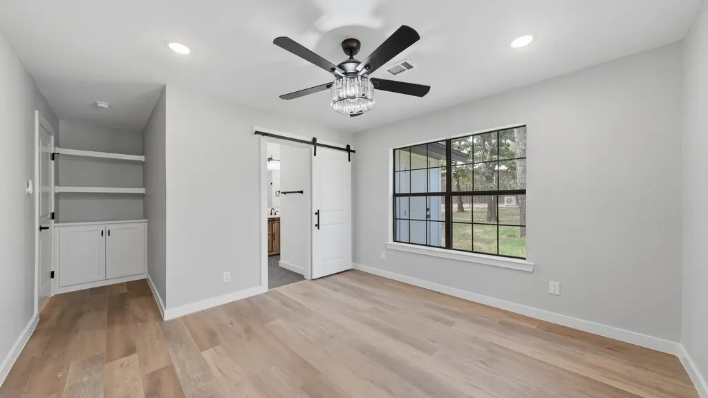 109 Aslan Road Poolville TX 76487