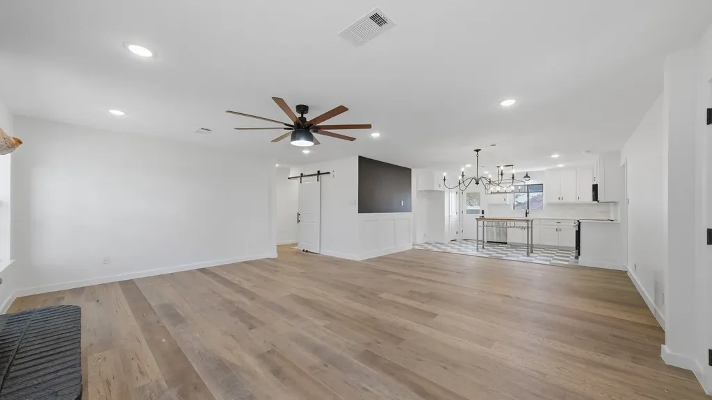 109 Aslan Road Poolville TX 76487